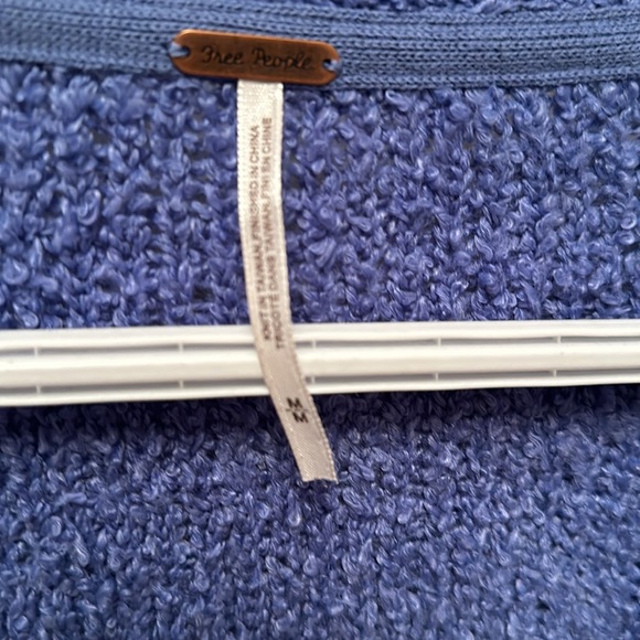 Free People Finders Keepers V-Neck Sweater - Picture 4 of 5